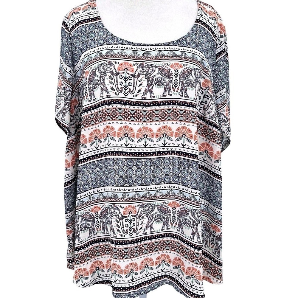 Torrid Plus 3X Boho Elephant Tribal Button Back Detain Flowy Festival Blouse EUC - Picture 2 of 15